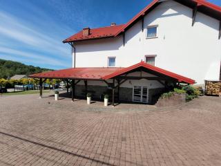 Dom Weselny Bartpol Family&SPA - Gródek Nad Dunajcem - 1