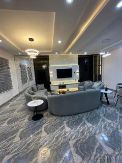 Winks Apartment - Mama - 1