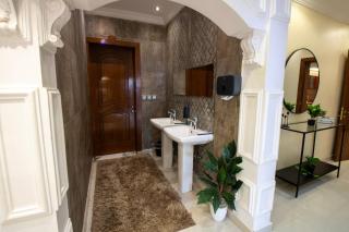 تمتع بالفخامة مع فيلا روف باطلالة جميلة - 5