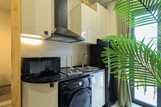 Comfortable 2BR Apt with 3 Balconies - by Wehost - Tbilissi - 1