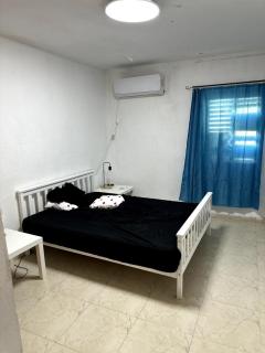 Family apt on the beach - Qiryat Yam - 9