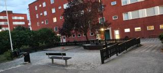 Independent Cozy apartment in husby - Estocolmo - 9