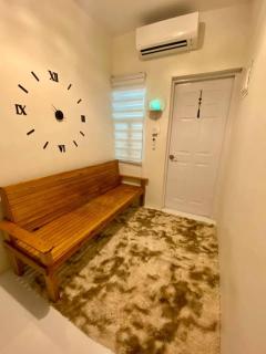 Case white house - - 4