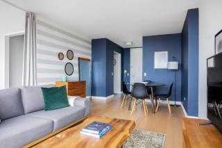 Tribeca Studio w Great views Indoor pool NYC-38 - New York - 8