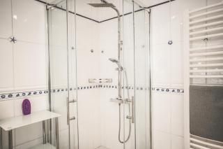 Design trifft Komfort stilvolles Premium Apartment nahe St Leon Rot See - Sankt Leon-Rot - 1