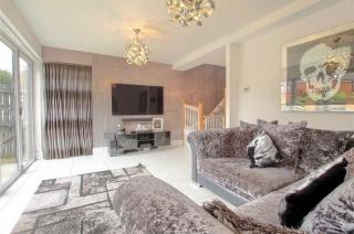 4 Bed modern luxury home - Middlesbrough - 7