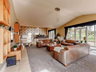 6 Bed in Ellington 91805 - Ellington - 3
