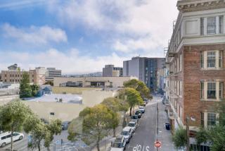 Blueground SoMa rooftop nr Civic Center SFO-1163 - San Francisco - 7