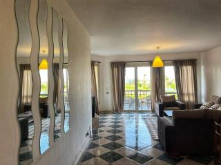 Stylish 3-Brs Chalet-Al Ain Bay - 9