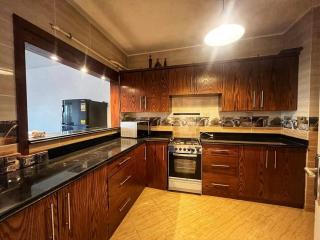Stylish 3-Brs Chalet-Al Ain Bay - 2