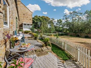 1 Bed in Robin Hoods Bay G0191 - Fylingdales - 9