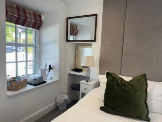 Altonhill House - room only - Nairn - 2