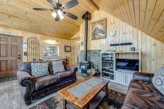 Castle Rock Cabin - Big Bear Lake - 5