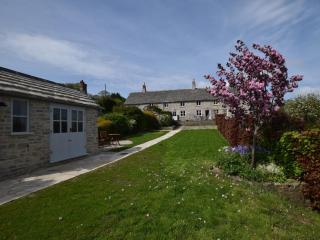 3 Bed in Isle of Purbeck IC027 - Kingston - 0