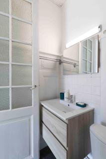 Cabana & Studio Grand Hotel - Downtown - Aix-les-Bains - 3
