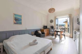 Cabana & Studio Grand Hotel - Downtown - Aix-les-Bains - 0