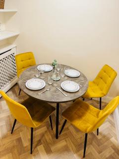 Home away from home - Northampton - 9
