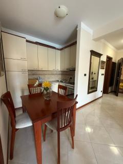 Mila Jakov Apartment - 8