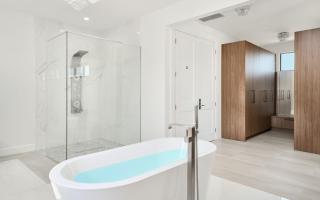 Sunny Bay Estate Villa 4 Bedroom Waterfront - Providenciales - 6