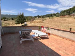 Cozy Orange Room in Old Factory - Monte Molino - 5