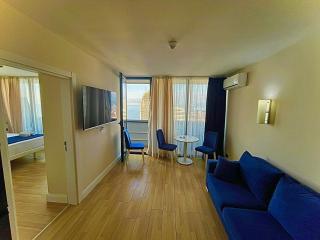 Vip aparthotel Orbi city sea View - Batumi - 4
