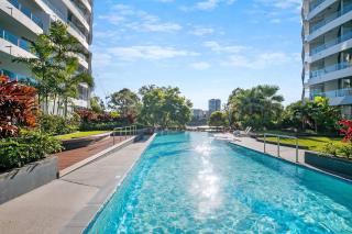 'The Riveredge' Chic Resort-Style Luxury near CBD - Brisbane - 6