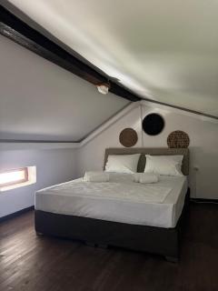 Agora Serenity Retreat - Pythagoreio - 1