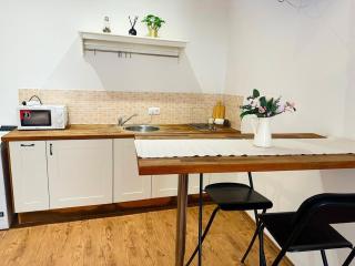 Newly renovated apartment near the Palladium - Prag - 1