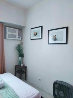 The Sotian Suite the Beacon Tower Amorsolo - Manila - 5