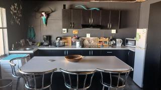 John-Lou's Studio Flat - Windhoek - 9