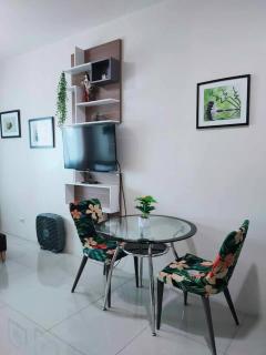 The Sotian Suite the Beacon Tower Amorsolo - Manila - 1