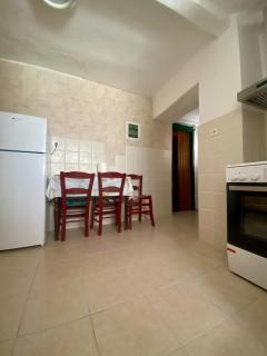 Gregory's House - Avia - 1
