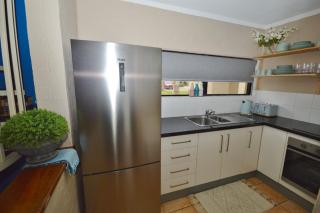 Riverview Holiday Apartment 10 - Kalbarri, WA - 1