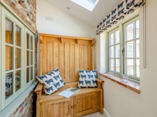2 Bed in Holt 78233 - Cley next the Sea - 1