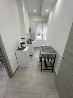 La Dimora Di Antonietta Aparts - 5 minutes from Central Station and The Center - 5