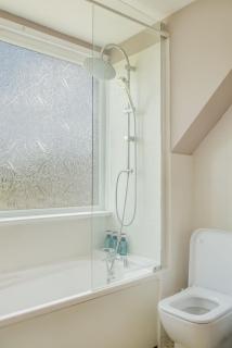 4 Bed House Perfect for Contractors - Stoughton - 8