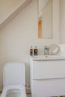 4 Bed House Perfect for Contractors - Stoughton - 7