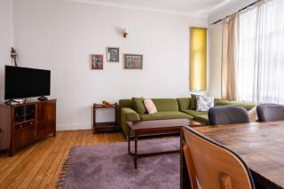 Vibrant 4bed1bath Home Heart Of Beyoglu! #389 - 0