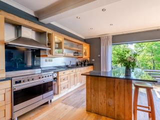 8 Bed in Crowborough 92858 - Crowborough - 3