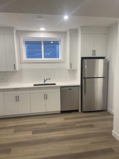 Westminister Manor - Calgary - 5