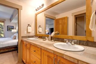 KBM Resorts Town Pointe Multi Unit Listing Walk to Main Town Lift Private Hot Tub Parking Elevator Access AC TPC-102c301c - Park City - 2