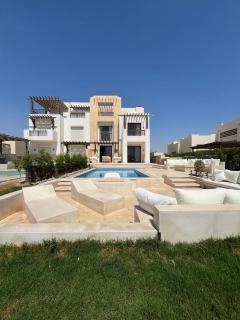 Super Luxury Ancient Sands 3xBedroom with Ensuite Bathrooms and Nanny Room with Ensuite - Hurghada - 9