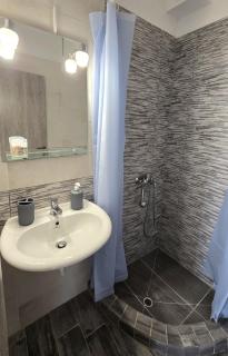 LAMDA Holiday Apartments & Parking by Optimum Link - 1