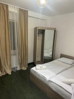 centrhouse - 1