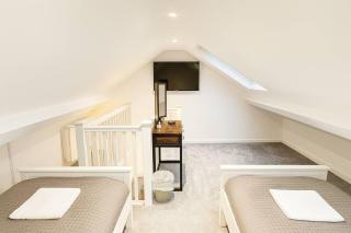 Spacious 2-Bed - Hospital & City Nearby Parking Pet Friendly - Exeter - 9