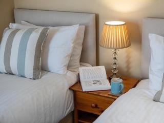 2 Bed in Godshill 95174 - Godshill - 3