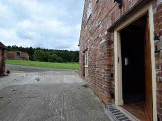 2 Bed in Newthorpe 47032 - - 1