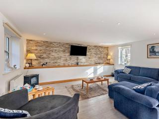 2 Bed in Fairbourne 43105 - Arthog - 0