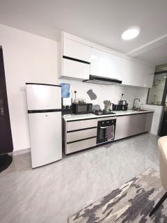 Luxe 2 Bdrm apt in Westlands - 6