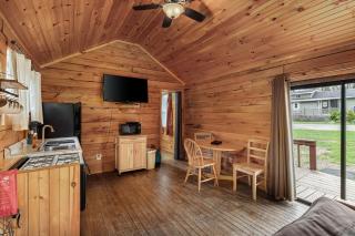 2BR Eagles Nest Cottage - Russell - 8